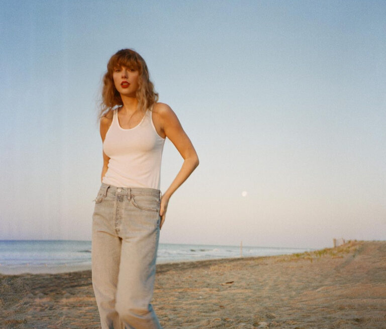 1989 Jeep Grand Wagoneer For Sale: A Timeless American Icon